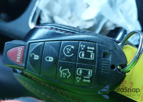 2018 Dodge Grand Caravan Gt z USA, uszkodzony, nr VIN 2C4RDGEG9JR196375